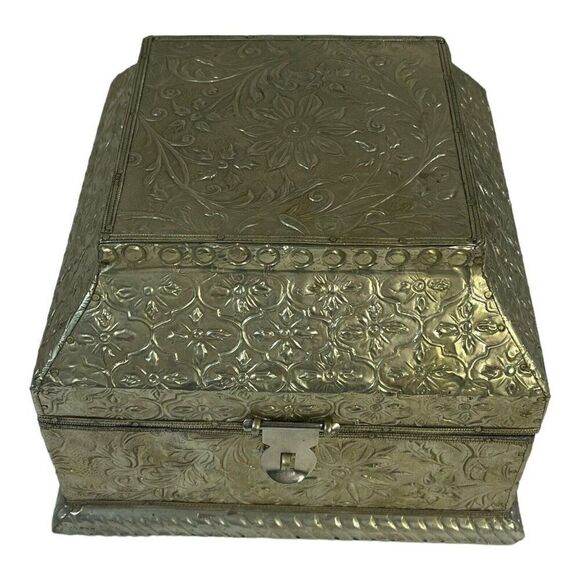 Islamic Hammered Wood Trinket Storage Box Tin Metal Floral Overlay Lock Key 7”